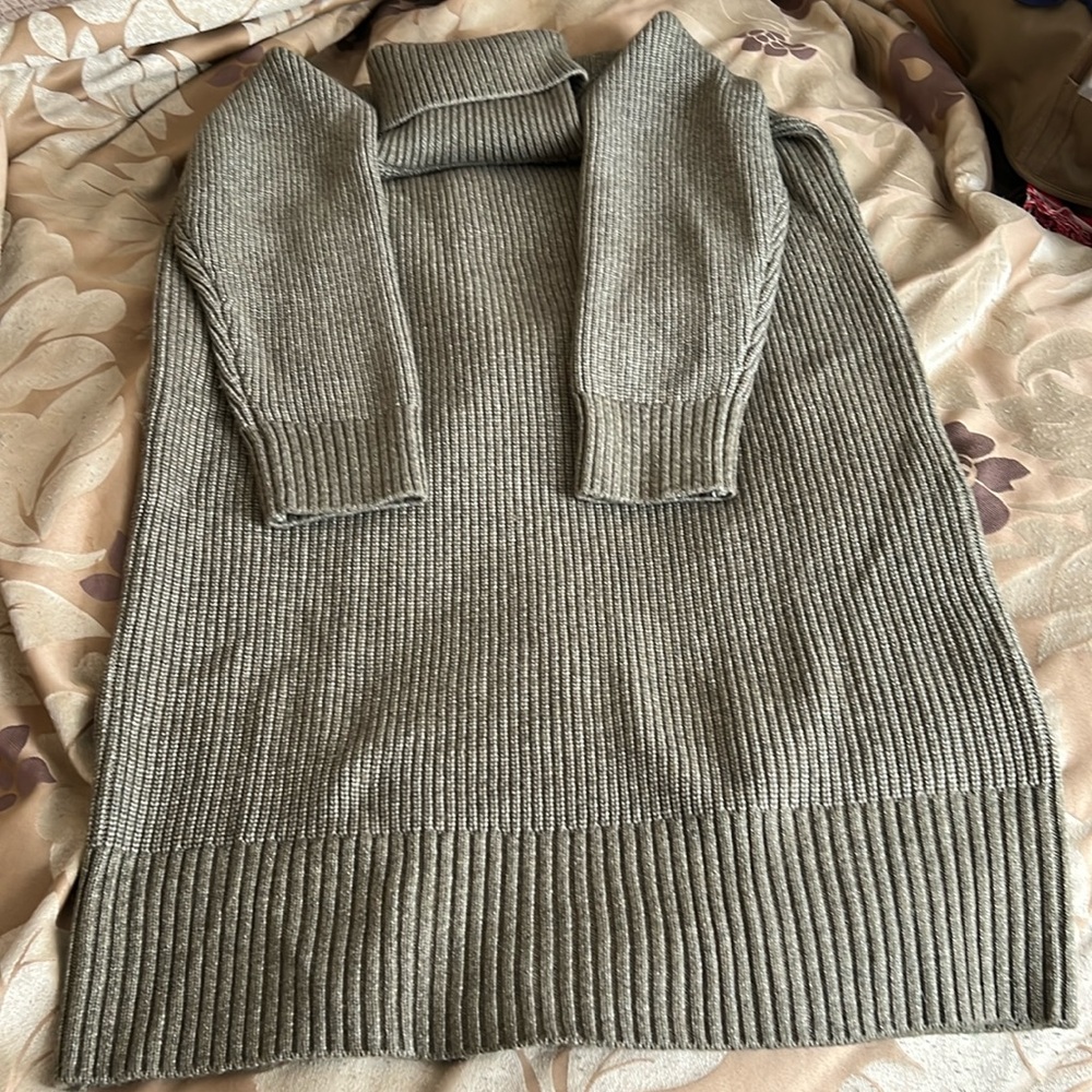 Ladies H&M Sweater Dress